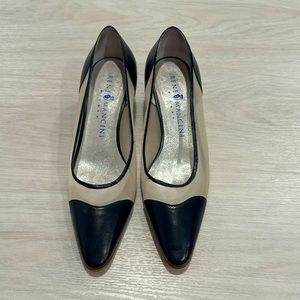 Rene Mancini pumps